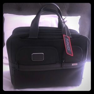 Tumi T-pass expandable laptop briefcase